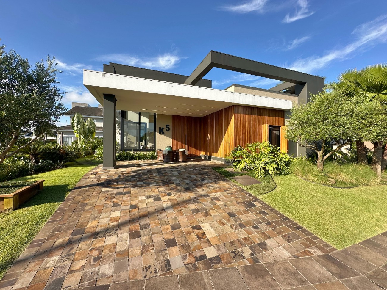 Casa em Condomínio 4 dormitórios para venda, Centro em Xangri-lá | Ref.: 950